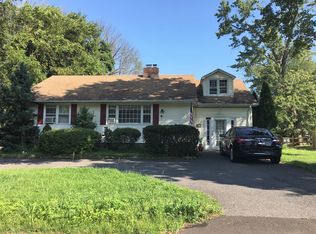 34 Washington St, Annandale, NJ 08801