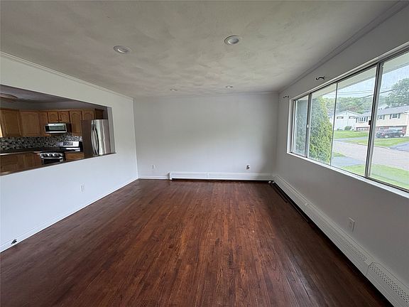 5th image of 4131 Cheryl Dr