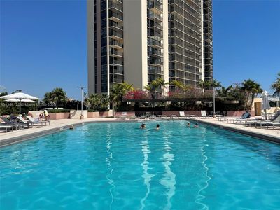 20301 W Country Club Dr APT 1229, Aventura, FL, 33180