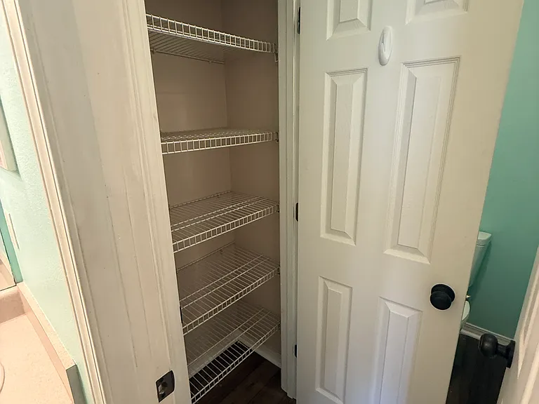 5153 Victoria Dr — Photo 30