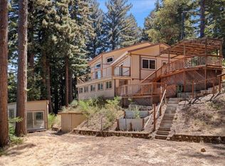 26000 Pierce Rd, Los Gatos, CA 95033