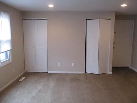 2nd image of 1910 E 50th St APT B
