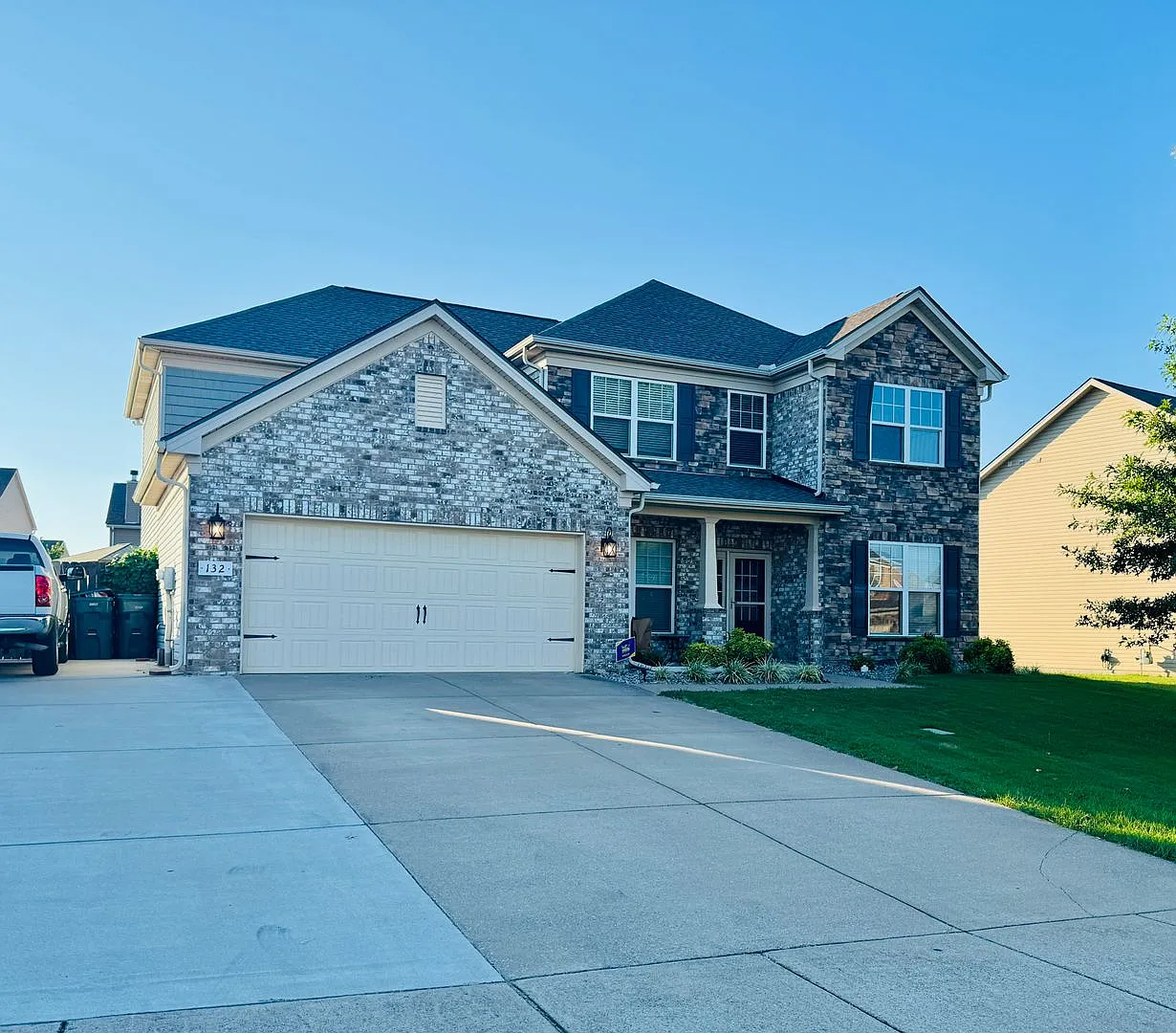 G Team - For Lease - 5 Bed, 3 Bath, 3146 Sqft (Lebanon) — Photo 1