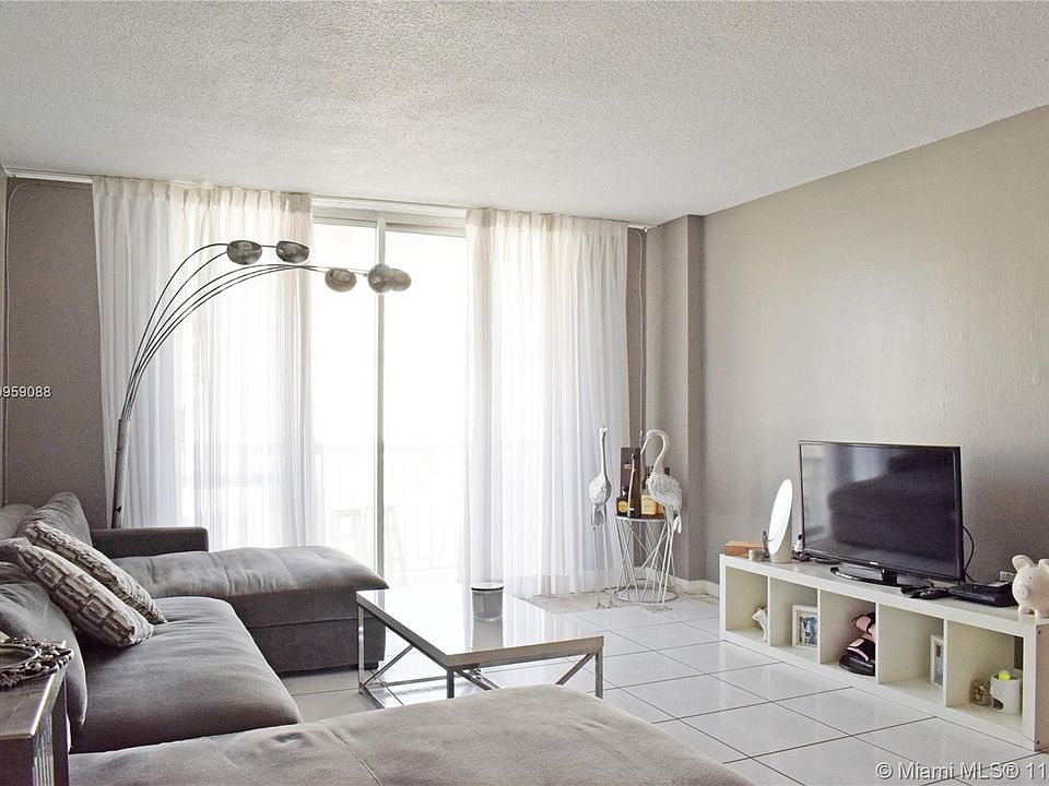 1st image of 401 Ocean Dr APT 623