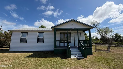 300 N James Ave Photo 1