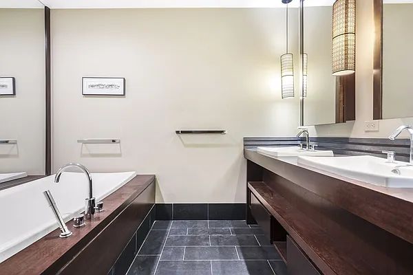 Sold by Compass | media 17