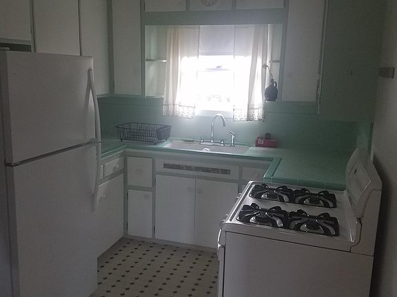 5th image of 1035 SE Belle Aire Dr