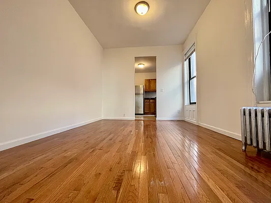 Rented by Building Equity Real Estate LLC | media 20