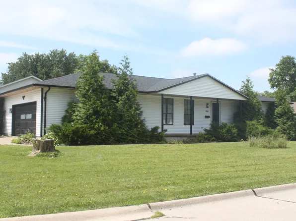 816 Oaklawn Ave, East Moline, IL 61244