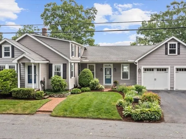 54 Lakeside Dr, Shrewsbury, MA 01545