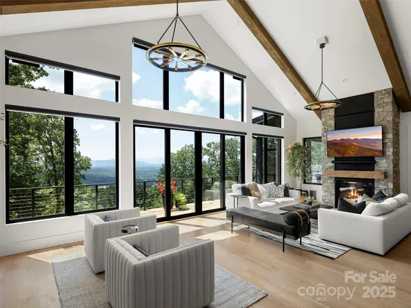 40 Giffords Ln, Asheville, NC 28803