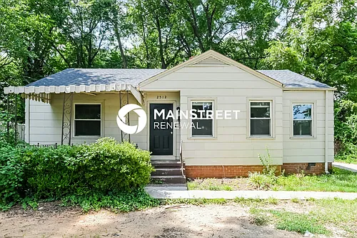 2512 Revolution Park Dr Photo 1