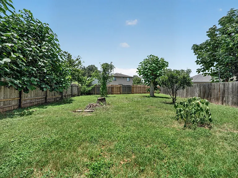 2412 Kale Dr — Photo 35