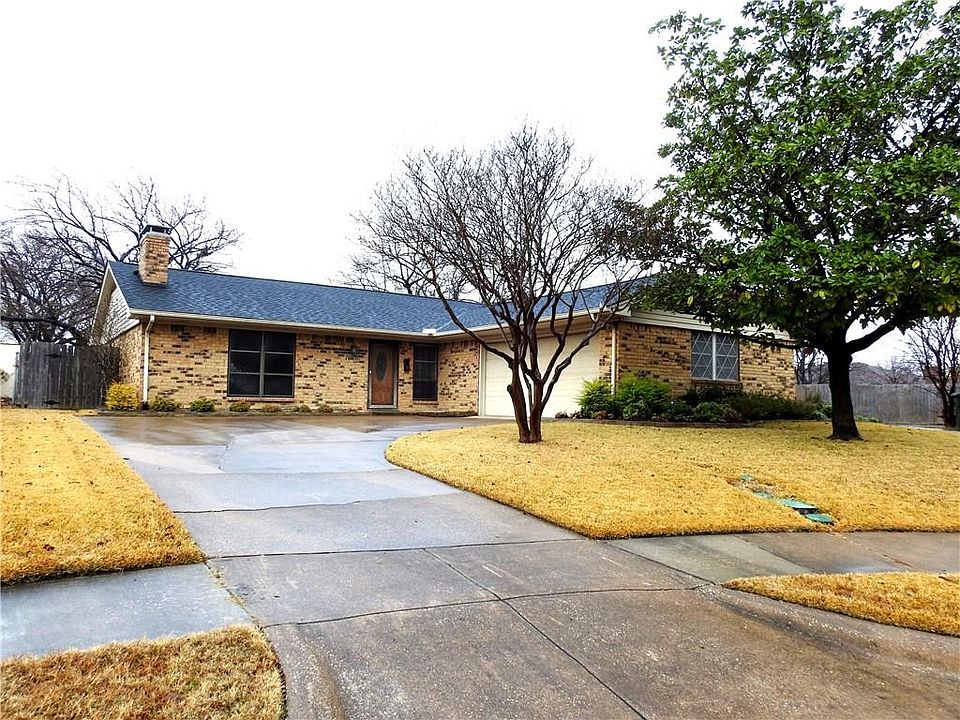 1st image of 1909 Kirkwood Cir