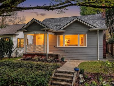 954 19th Avenue E, Seattle, WA, 98112