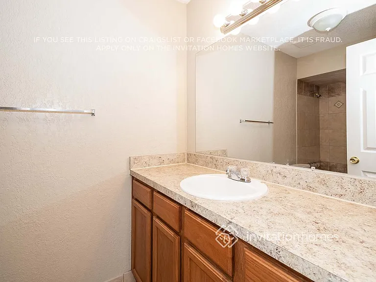2048 Pompano Pkwy — Photo 16