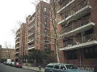 Beautiful Bldg | 94-11 34 Road, Jackson Heights, NY 11372, USA