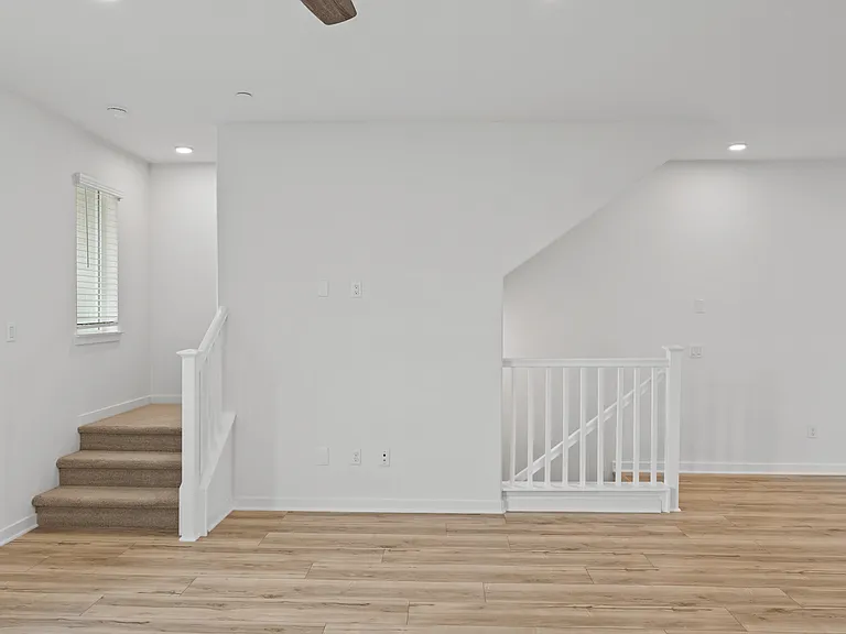11011 Skyglow Dr — Photo 7