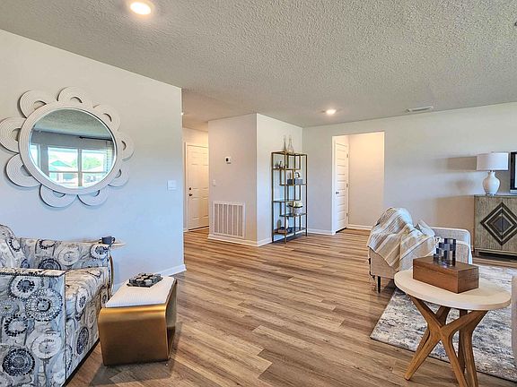 7th image of this home