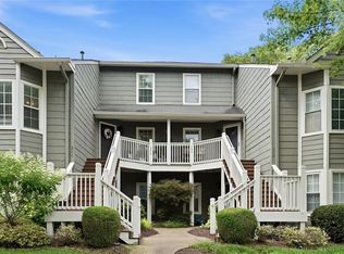 306 Mill Pond Rd, Roswell, GA 30076