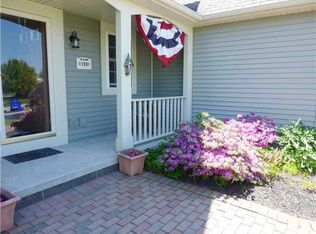 189 Red Spruce Ln, Rochester, NY 14616