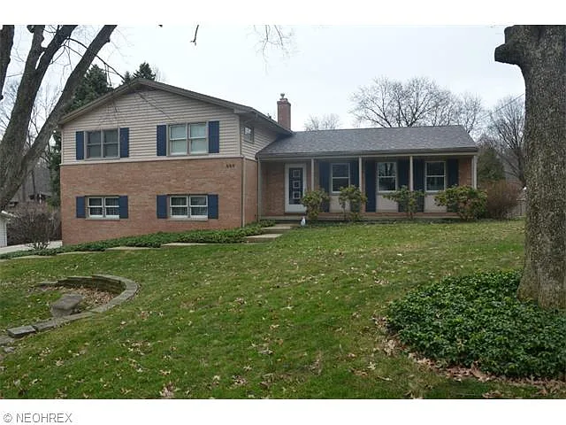 644 Fairwood Dr photo 1