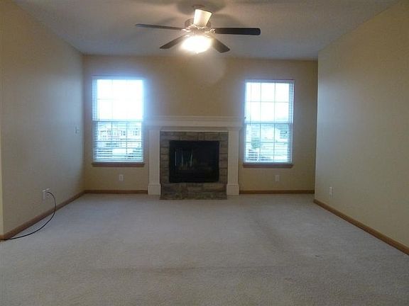 3rd image of 2702 Devin Dr