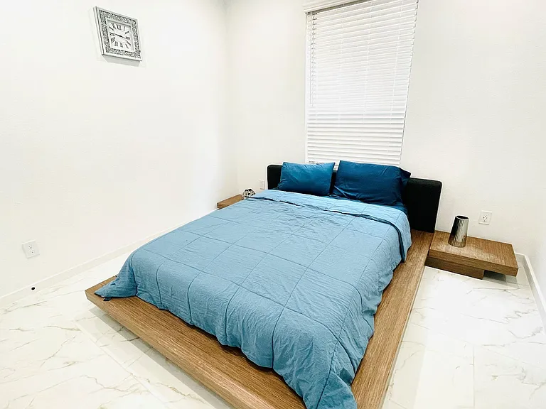 27039 Flower Isle Ln — Photo 12