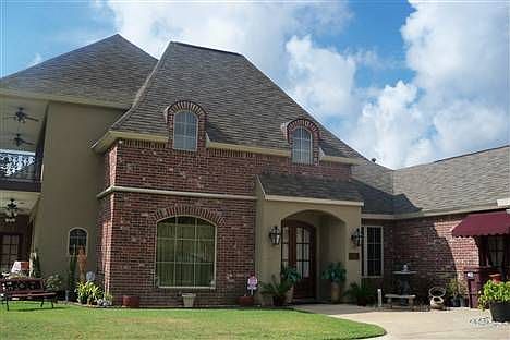1st image of 1615 Hollow Cove Ln