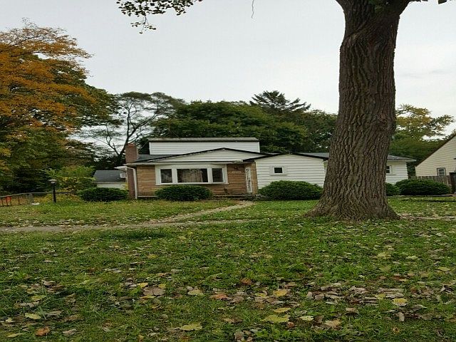 1st image of 17754 Five Points St