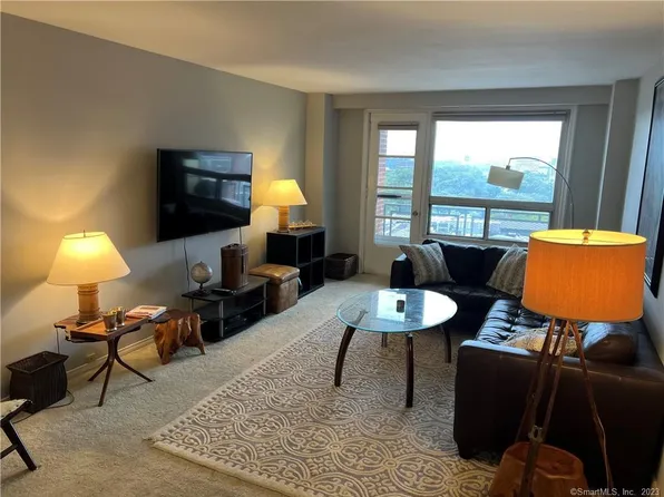 71 Strawberry Hill Avenue APT 1102, Stamford, CT 06902