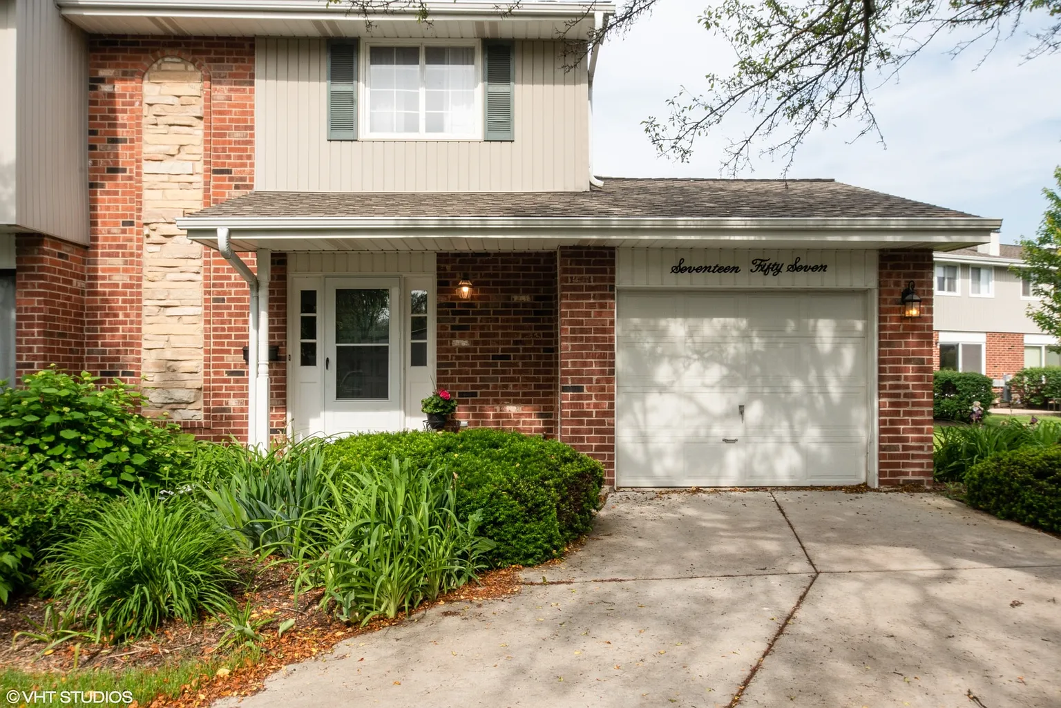 1757 Trent Ct photo 1