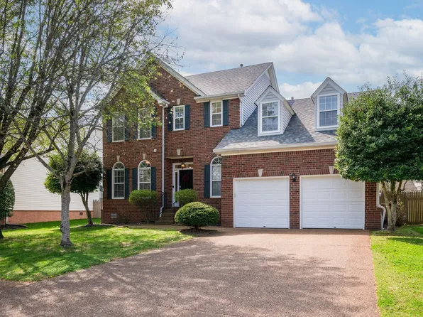 499 Essex Park Cir, Franklin, TN 37069