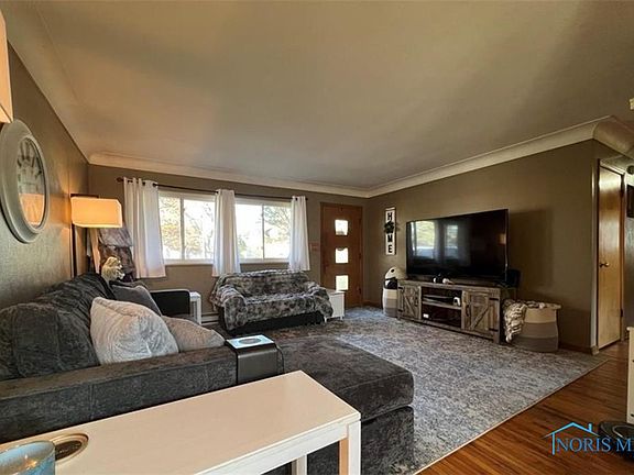 3rd image of 1145 Joyce Ln