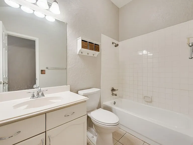7581 Lancelot Rd — Photo 20
