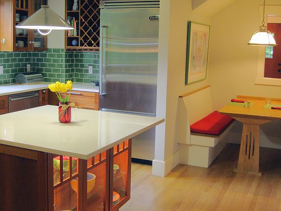 Built in dining nook