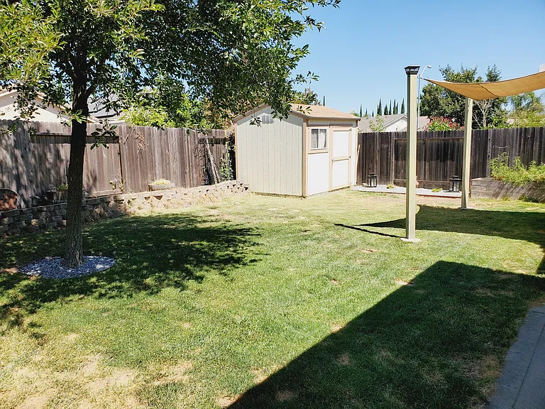 3070 Hawaii Ct — Photo 20