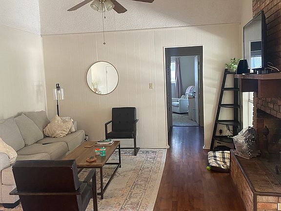 4th image of 4012 Cima Serena Dr #B