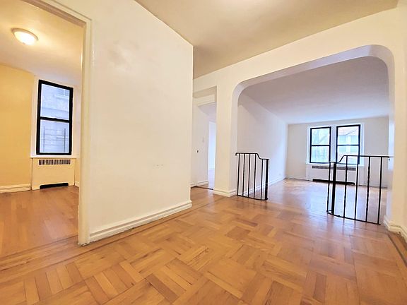 2nd image of 1200 College Ave APT 1D