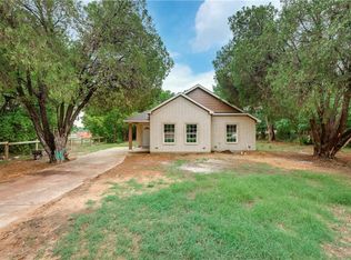 2400 E Ann Arbor Ave, Dallas, TX 75216