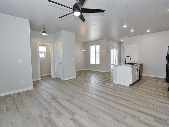 5th image of 4965 W Avilla Dr