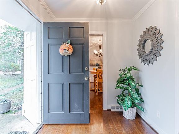 4th image of 8125 Elmart Ct