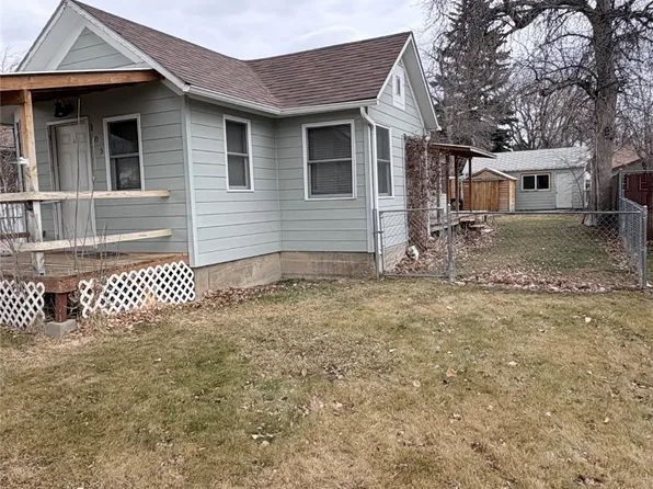 105 3rd Ave SW, Choteau, MT 59422