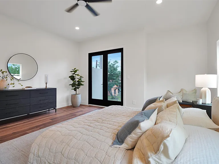 315 Palmer St — Photo 21