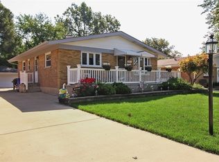 805 Sunnyside Ave, Thornton, IL 60476