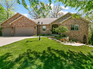 1768 Indian Trl, Kankakee, IL 60901