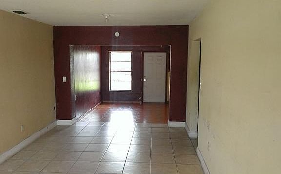 3rd image of 4842 NW 168th Ter