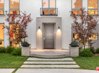 1305 S Oak Knoll Ave, Pasadena, CA 91106