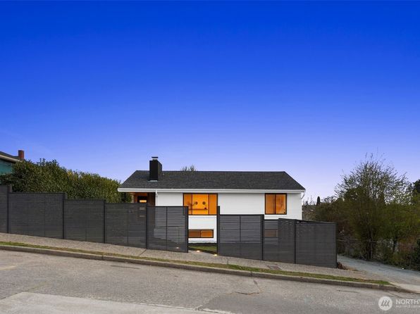4839 S Holly Street, Seattle, WA 98118