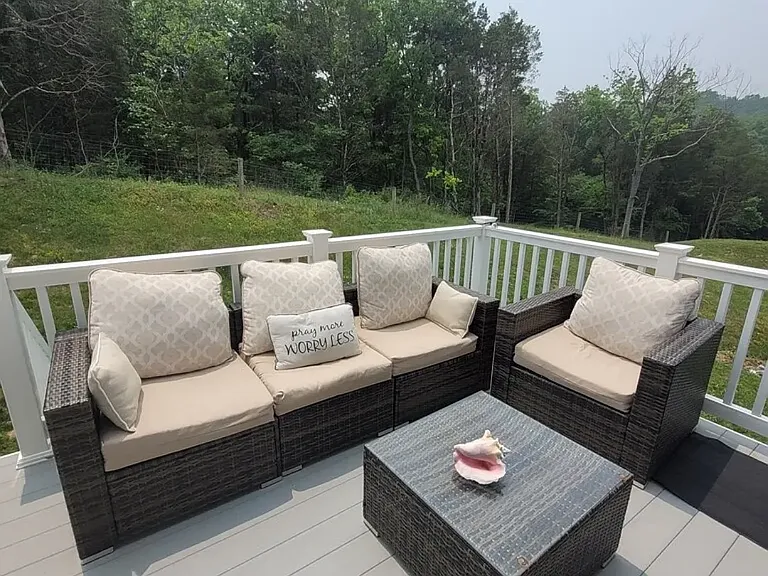 12 Belmont Pl — Photo 3